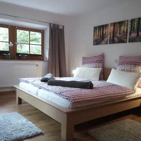 Apartment Waldhaeusl *
